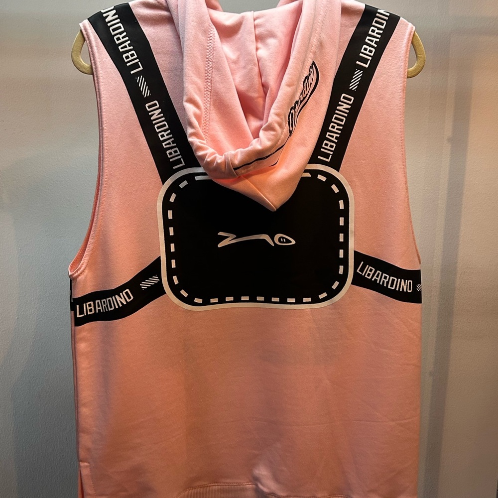 Libardino designs , Pink hoodie with front and bag design. Wash with cold water.